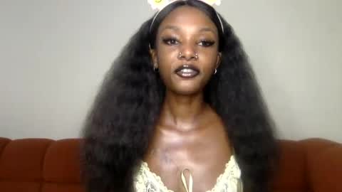 sheery online show from June 24, 11:28 am
