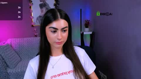 Snapshot of flora_ri chatting on October 9, 9:37 am just ask me online show from October 9, 9:37 am