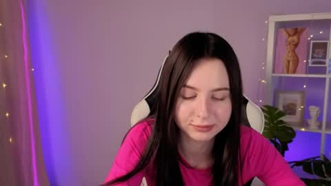 Flori online show from April 18, 4:03 am