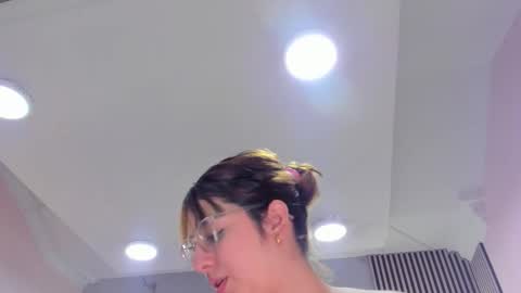 Snapshot of flower_dulce chatting on October 20, 2:44 pm Dulce online show from October 20, 2:44 pm