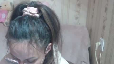 say meow and send tip  online show from April 11, 11:25 am