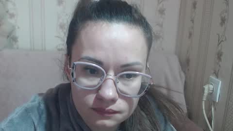 say meow and send tip  online show from March 13, 10:29 am