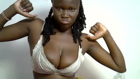 flowerdiva002 online show from November 21, 8:56 am