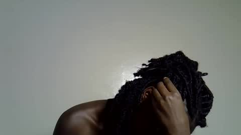 flowerdiva002 online show from November 18, 6:33 pm