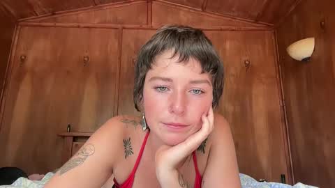 Snapshot of flowergirl448844 chatting on January 3, 11:44 pm Flowergirl online show from January 3, 11:44 pm