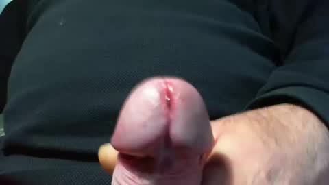 Mark online show from December 1, 6:21 pm