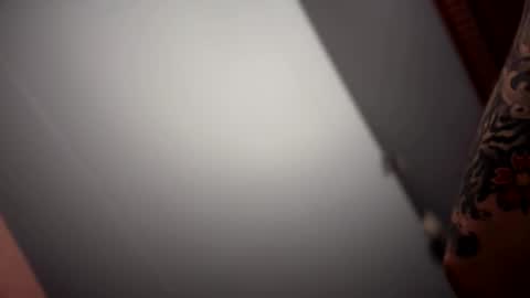 ForbiddenAlpha online show from December 17, 6:20 am