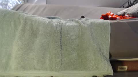 fordprefect13 online show from February 17, 12:43 am