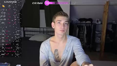 forever_eren online show from November 23, 7:12 pm