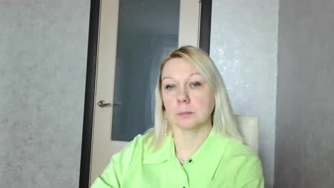 forever_smilex online show from January 17, 10:33 am