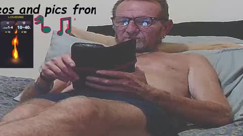 Snapshot of forexxxx_man chatting on October 21, 2:38 am doc online show from October 21, 2:38 am