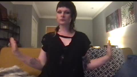 Snapshot of forthedolls chatting on September 22, 3:21 am forthedolls online show from September 22, 3:21 am