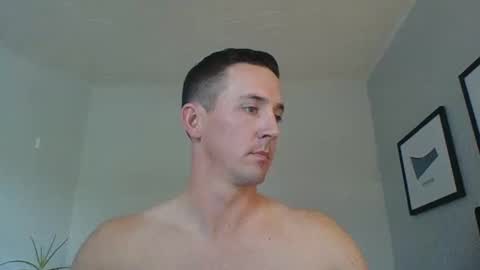 Snapshot of forthie4 chatting on December 3, 8:44 pm Forthie4 online show from December 3, 8:44 pm