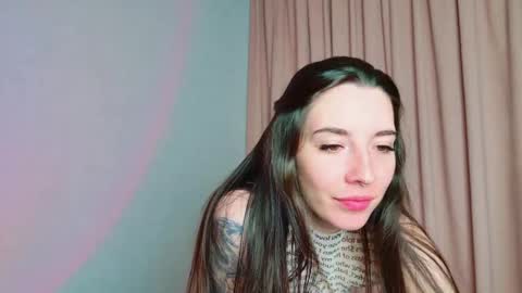 Lily online show from October 18, 1:10 am