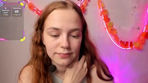 Lisa online show from October 17, 8:24 pm