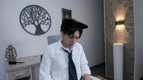 .  FOX WHITE .  online show from July 14, 6:46 pm