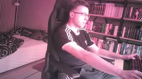 Adrian online show from November 2, 7:25 pm