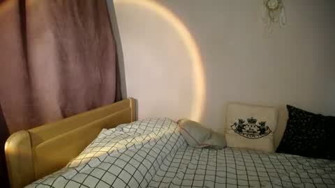 foxxialice online show from July 22, 5:48 pm