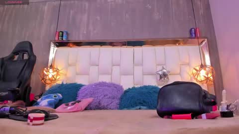 Foxxy  online show from May 28, 2:48 pm