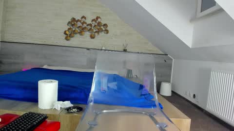 Snapshot of foxxy_milf chatting on September 10, 6:31 pm foxxy_milf online show from September 10, 6:31 pm