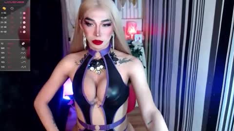 foxy_goddess online show from February 10, 9:01 am