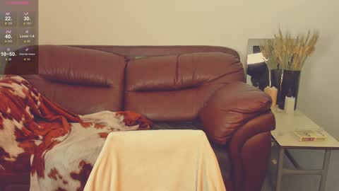 Sue online show from March 4, 7:11 pm