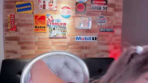 Miss Rhenna online show from November 21, 12:03 pm