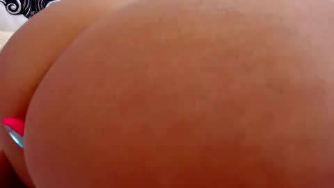 Clarisee online show from April 21, 10:28 pm