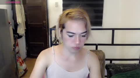 jenny online show from February 15, 2:33 pm