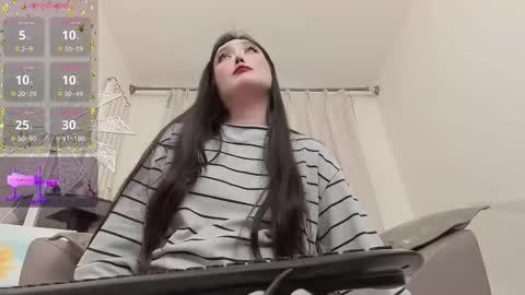 yiyi online show from November 9, 8:29 am