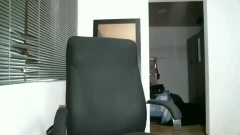 Snapshot of franccesco_699 chatting on October 10, 3:45 am franccesco_699 online show from October 10, 3:45 am