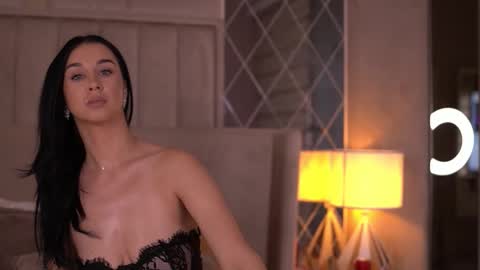 francescadante online show from November 21, 8:12 am