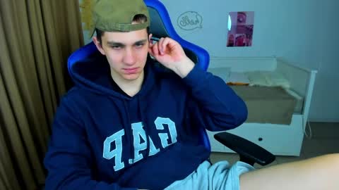 Frank online show from April 8, 4:48 am