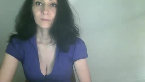 Snapshot of frankieteasing chatting on December 15, 1:13 am frankieteasing online show from December 15, 1:13 am