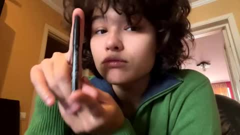 Lily online show from November 5, 8:49 am