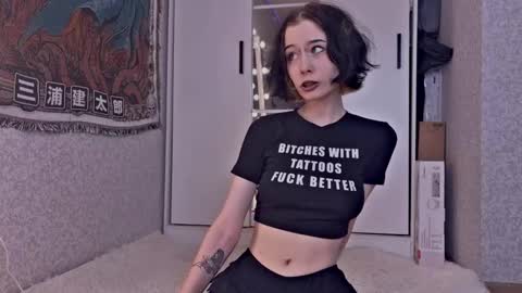 mistress Bastet and  mintcola online show from November 19, 5:23 pm