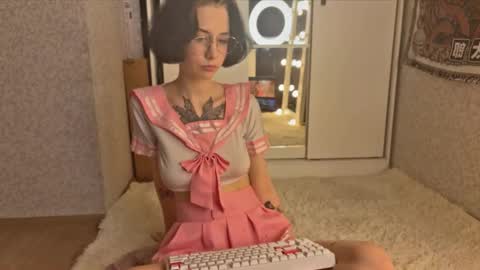 mistress Bastet and  mintcola online show from October 1, 8:08 pm