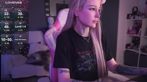 Asya UwU   online show from March 20, 4:12 pm