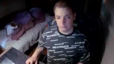 freak_azoid online show from December 19, 1:50 pm