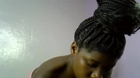 Snapshot of freakie_sissy chatting on October 6, 3:30 pm kiki online show from October 6, 3:30 pm
