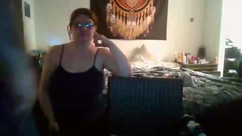 Freakishlittleeyes online show from March 7, 4:56 am