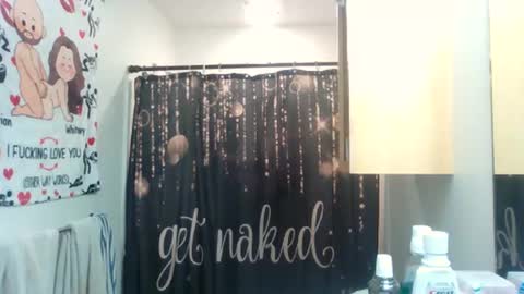 Freakishlittleeyes online show from March 6, 6:37 pm