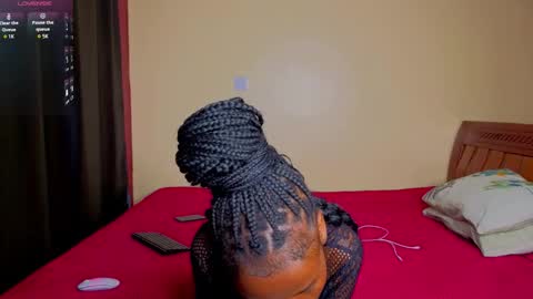 Snapshot of freakky_nessa chatting on September 26, 9:56 pm Nessa-Independent model online show from September 26, 9:56 pm