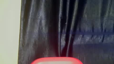 freaky slut5 online show from May 14, 5:05 am