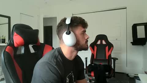 freakyfitking online show from January 21, 7:50 pm