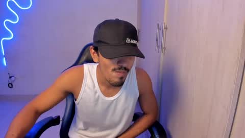 valeria online show from April 14, 5:22 am