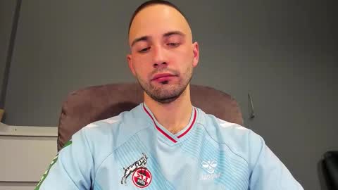 Andrew online show from November 23, 2:09 am