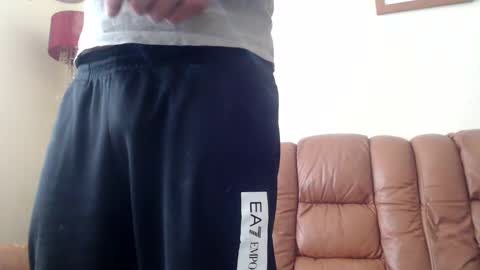 freemindedguyuk online show from September 11, 1:45 pm