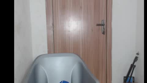 frekkymorelle online show from November 14, 6:26 am