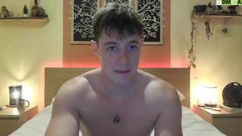 French Horny Bibs online show from February 21, 9:00 pm